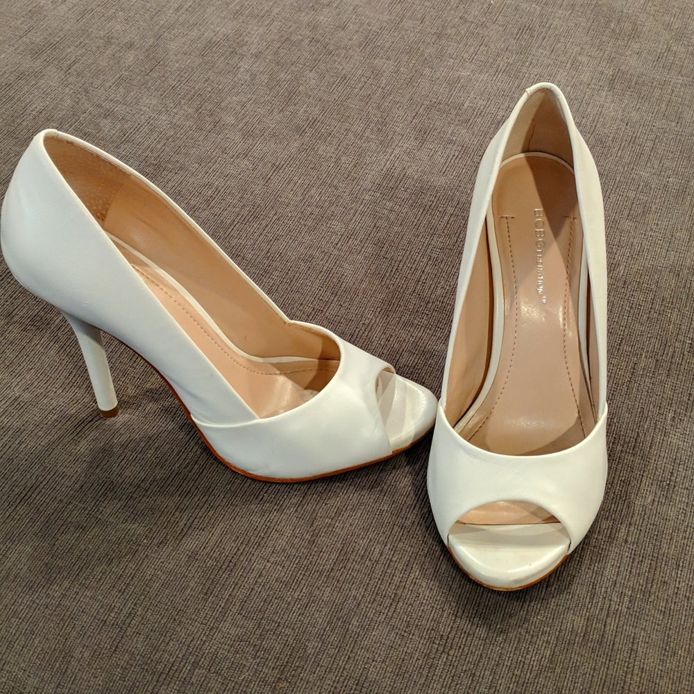 BCBG heels
